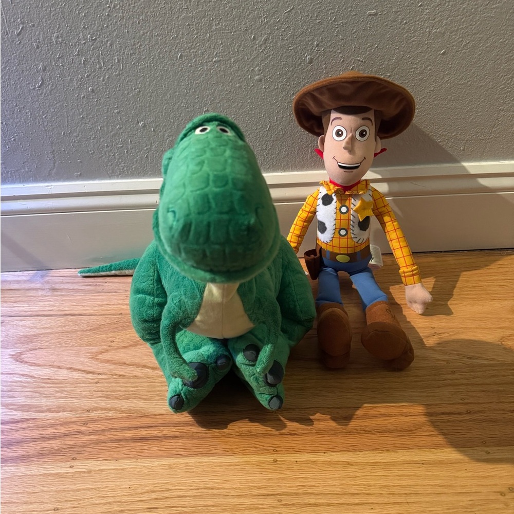 GUC Disney Store| Pixar Toy Story | Woody and Rex Plushies